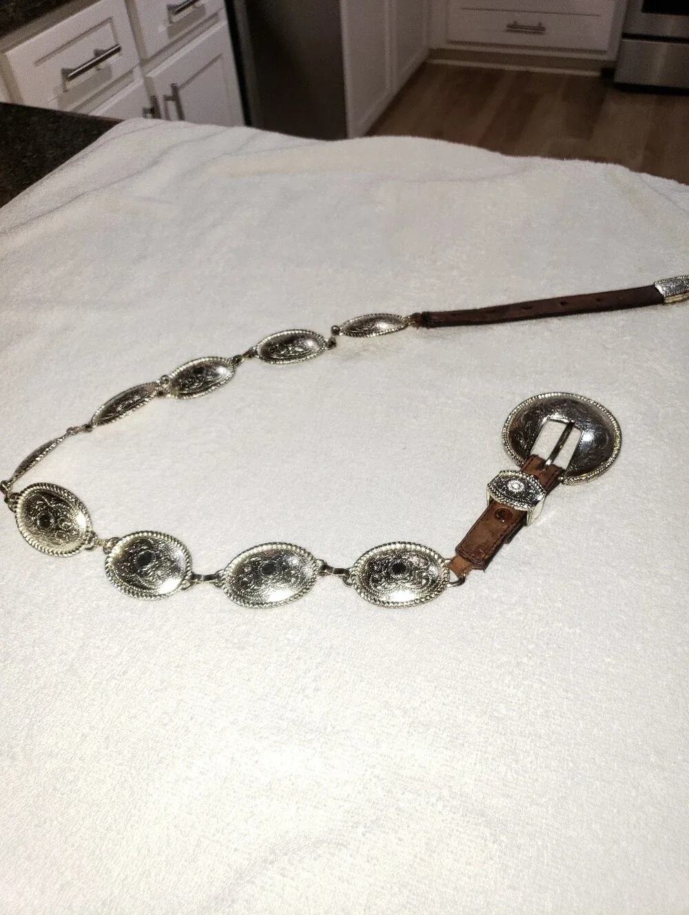 Tony Lama Silver Concho Western Leather Belt with Brown Straps - Picture 6 of 7